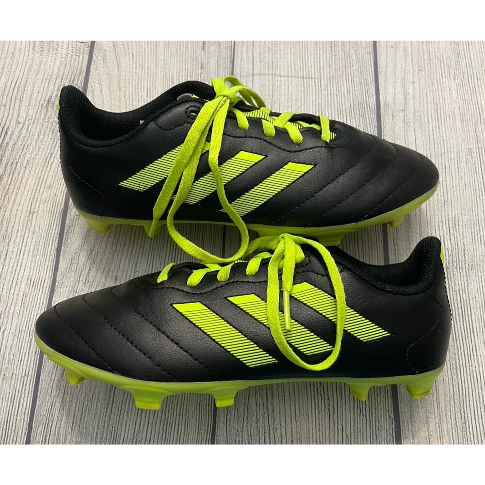 Green Adidas Boy Girl Soccer Cleats Shoes, Size Youth 3.5